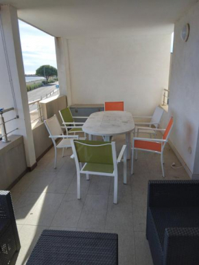 Appartement F3 en bordure de l étang de thau